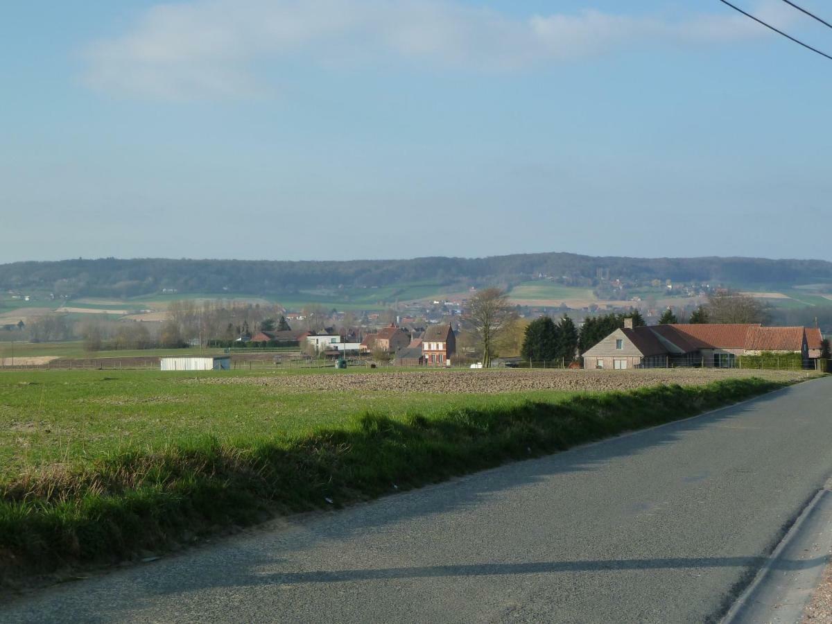 Entre Monts Et Collines B&B Et Spa En Option Esterno foto